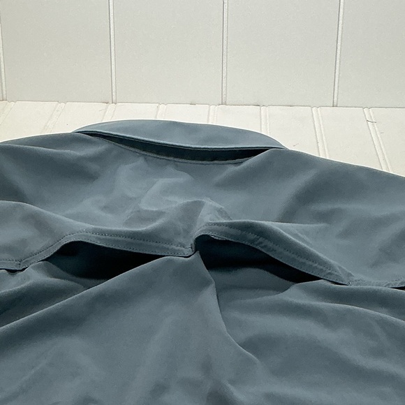 Poncho Vented Fishing Shirt Men's Size XXL Slim Fit Short Sleeve Button Up Blue - Picture 4 of 6